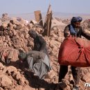 '2400여명 사망' 아프간에 또 강진…강추위에 이재민 피해 우려 이미지