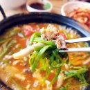 세븐일레븐 군산나운본점 | 얼큰한 국물의 버섯 매운탕 칼국수와 볶음밥 코스 맛집, '등촌샤브칼국수 군산점'