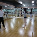 성인라인댄스 이미지