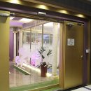 동아백화점 수성점 정문 앞 이미지