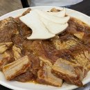 용문산관광지(주차장화장실) 이미지