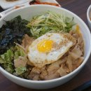 8900원 삼겹살 비빔밥 이미지