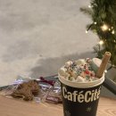 화이트캐빈 | 성수카페 카페 씨떼 &amp; 쿠에른 홀리데이 팝업 화이트 캐빈 후기