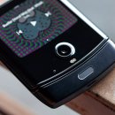 오늘 발표한 모토로라 레이저 폴더블폰 스펙 및 가격 이미지