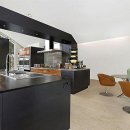 Beautiful Barrel Vaulted Arc Home - 모던스타일 주택 이미지