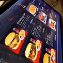 압구정동 갤러리아백화점 명품관 ONESTAR 원 스타American cheese🧀치즈 버거세트 🍔코카콜라 리뷰 서비스 감자 튀김 이미지