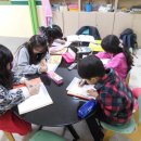 독서와 NIE 이미지