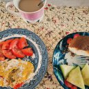 커피빵, 과일, 오믈렛이요~^^ 이미지