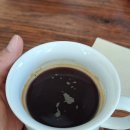 (주)동백투어 | 제주 남원 카페투어 후기 동백 꽃 터널 바다뷰 카페 아주르 블루 & 햇살이 가득한 베이커리 감성카페 소금