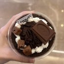 커피마켓인앤아웃부송점 | [잠실 크리스마스 마켓/ 가나 초콜릿 하우스] 가나 초콜릿하우스에서 즐긴 다양한 디저트