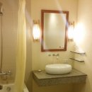 수달수영장 앞 이미지