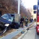 [속보]朴 보좌관 사망·5명 중상…사고車 참혹 이미지