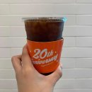 딸기도넛자두커피 이미지