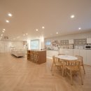 미드나잇 인 경주 이미지