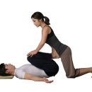 테라피 요가 이미지