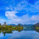 강가에아침 이미지