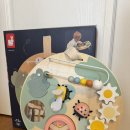 Janod 돌아기 비지보드 - Sweet Cocoon - Activity Panel - Multi-Sensory Toy 이미지