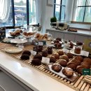 행복이 피어나는 카페 이미지