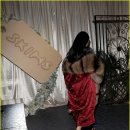 12/19 [킴 카다시안] SKIMS Holiday Party 가는 길 이미지