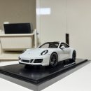 1:18 스파크 포르쉐 911 gts 외 두대 팝니다. 이미지