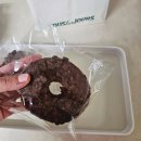 금오16길 | 뚜레쥬르 크리스마스 케이크 사전예약 할인정보와 초코 마카롱 도넛 후기