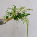 크레센트 부케-crescent bouquet 이미지