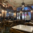 100년의피자 카페인시애틀 | Majestic Cafe" - 포르투 여행 100년된 카페 Majestic Café 후기 feat. 디저트에서 호일 나와서 환불 받음