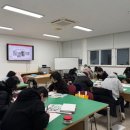 일상을 기록하는 수채 펜드로잉 이미지