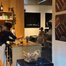 초당고등학교 | [55데시벨] 분위기 좋은 수원 영통 두바이 디저트 카페 | 카공하기 편하고 휘낭시에가 맛있는 곳