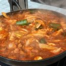 돼지랑찌개랑 - 연수구 하모니로138번길 11 | 돼지랑찌개랑