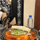 두꺼비로70번길(2-165) | 황리단길 맛집 황남두꺼비식당 묵은지등갈비찜 경주데이트코스 주차