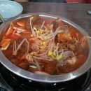 매운족발찜,동태탕 이미지