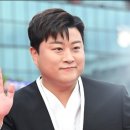 김호중 첫 재판, &#39;자칭 어머니&#39; 등장해 혼란…취재해보니 &#34;진짜 친모는 불참&#34; 이미지