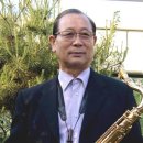 색소폰 연주 이미지