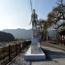 강변쉼터 이미지