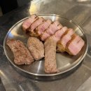 [을지로]훈연향이 매력적인 초연 육즙 가득 목살 토끼삼겹살 후기