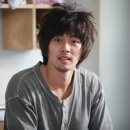 영화 &#39;나는 행복합니다&#39; 후기 - 절망 속 한 줄기 행복을 찾는 과대망상증 환자 이야기