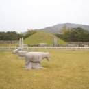 수로왕릉 이미지