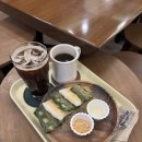 이륜당 | 용인 동백 호수공원 카페 이륜당 | 절편와플 디저트 카페! 주차요금 폭탄 피하는 꿀팁 필독!