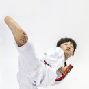 키즈 블랙벨트 태권도장 이미지