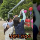 연등 하나 매달며 이미지