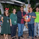 In the true 'Spirit of Giving',donate to 'Food Bank 448' 이미지