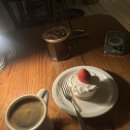 어스케이크 | (내돈내산 : 솔짓한 후기) 우연히 들어간 연남동 얼스어스 요거트 케이크 후기~ 맛있어요!