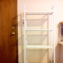 Cheap Two White Shelves 이미지