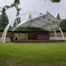 한여름밤의 돗자리 야외 극장 이미지