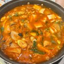 대운분식 - 거제시 성산로4길 6 | 옥산 짜글이김치찌개 장날 구경하고 대운분식
