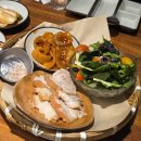 고기도감 | 상암 회식 맛집 제주도감 상암본점, 흑돼지 제대로 구워주는 고기집