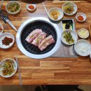 바다민박 | 녹차 삼겹살, 갈비 전남 보성 율포해수욕장 맛집 한우랑돼지랑