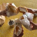 양재시민의숲역 1번출구 | 서울 양재 악소 베이커리 카페 독일빵 전문점 Ach so 추천 양재천 벚꽃 명소 후기