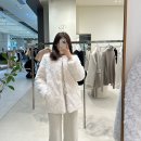 (주)칼라리스 | SIE | 시에 더현대서울 (벨린 칼라리스 퍼 재킷, 벨린 롱 칼라리스 퍼 재킷 + 모엘 칼라리스 퍼 재킷)